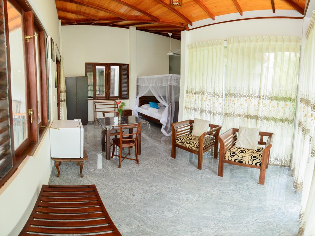 Villa White Hikkaduwa Exterior foto
