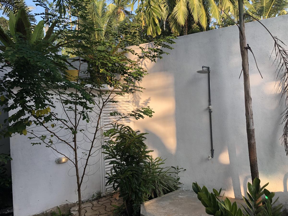 Villa White Hikkaduwa Exterior foto
